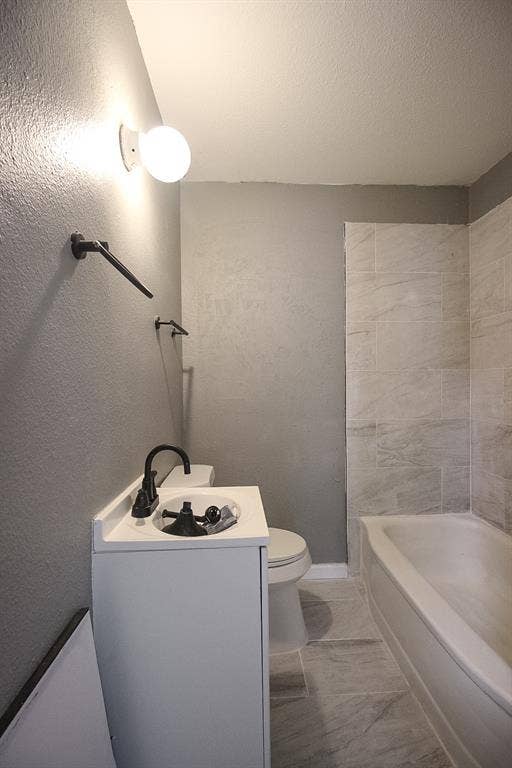 3720 Live Oak, Waco, TX 76708 3720 Live Oak, Waco, TX 76708