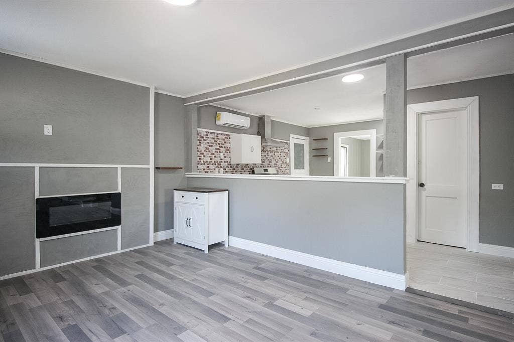 3720 Live Oak, Waco, TX 76708 3720 Live Oak, Waco, TX 76708