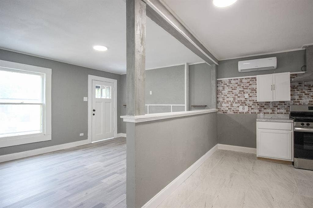 3720 Live Oak, Waco, TX 76708 3720 Live Oak, Waco, TX 76708