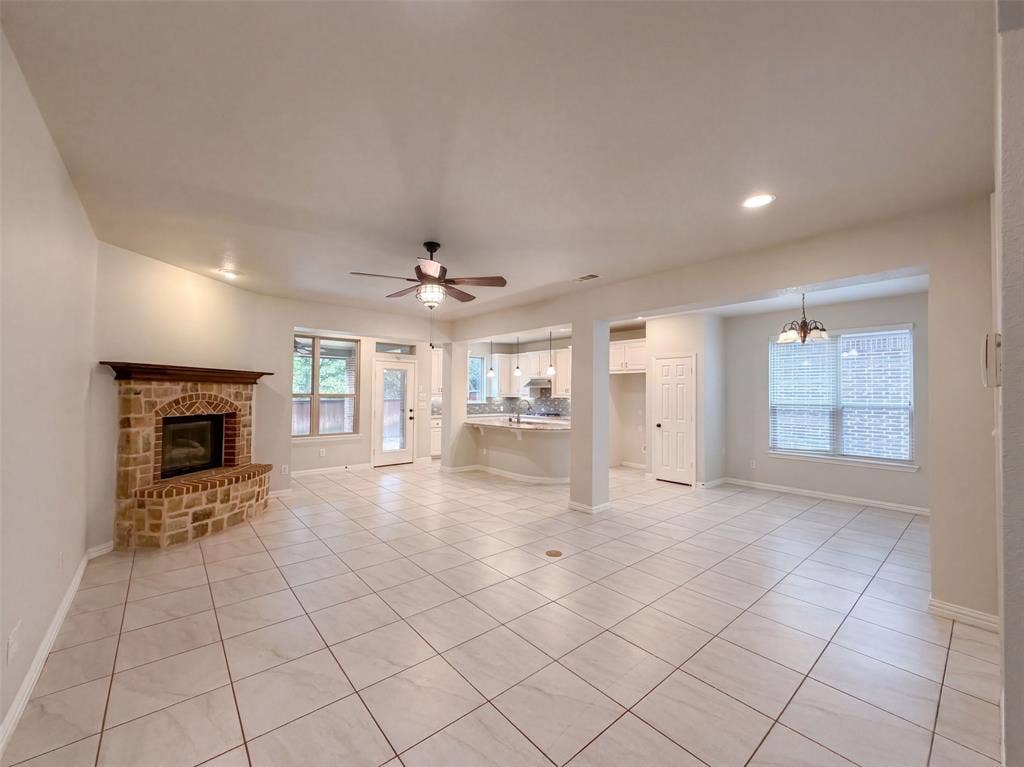 9332 Kaitlyn Court, Lantana, TX 76226 9332 Kaitlyn Court, Lantana, TX 76226