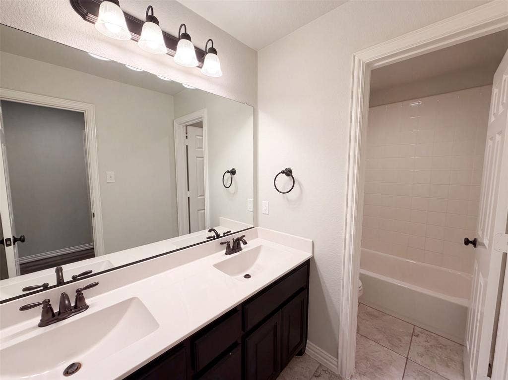 9332 Kaitlyn Court, Lantana, TX 76226 9332 Kaitlyn Court, Lantana, TX 76226