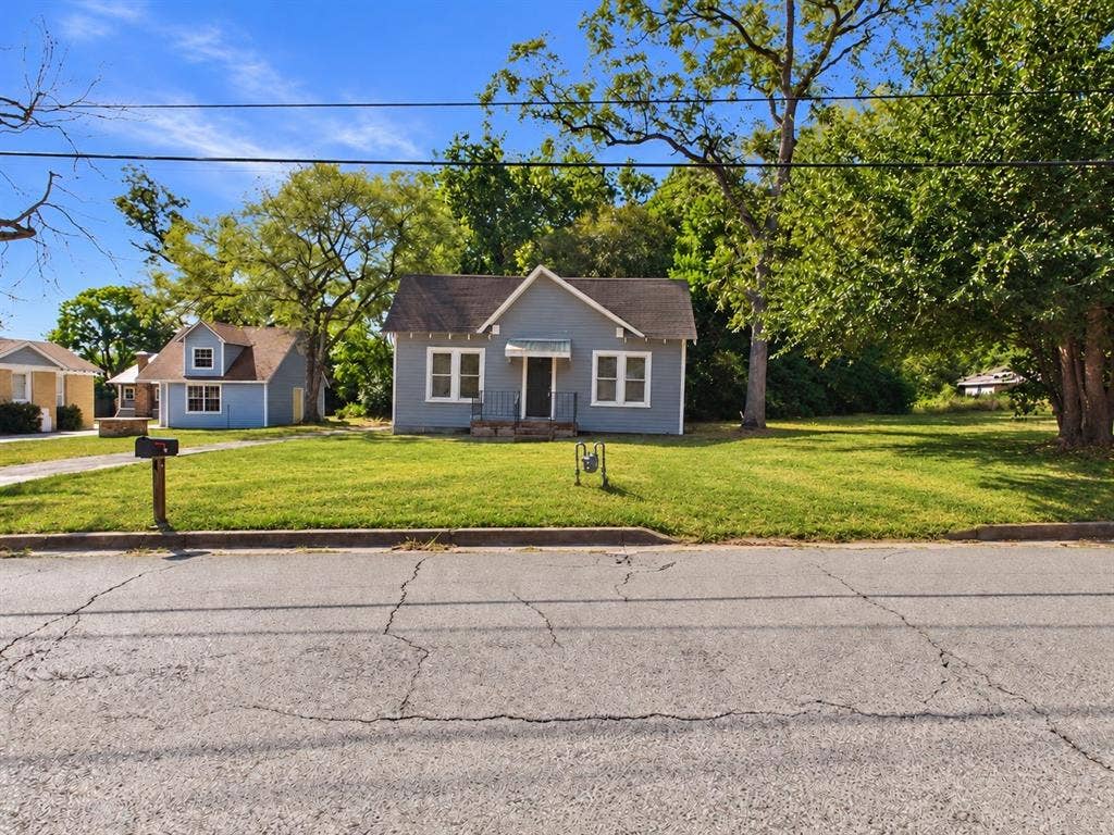 101 Larue Street, Athens, TX 75751 101 Larue Street, Athens, TX 75751