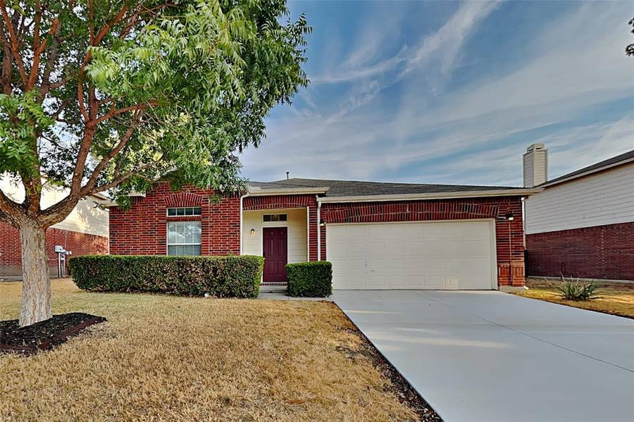 Property photo for 2021 Hickory Drive, Little Elm, TX