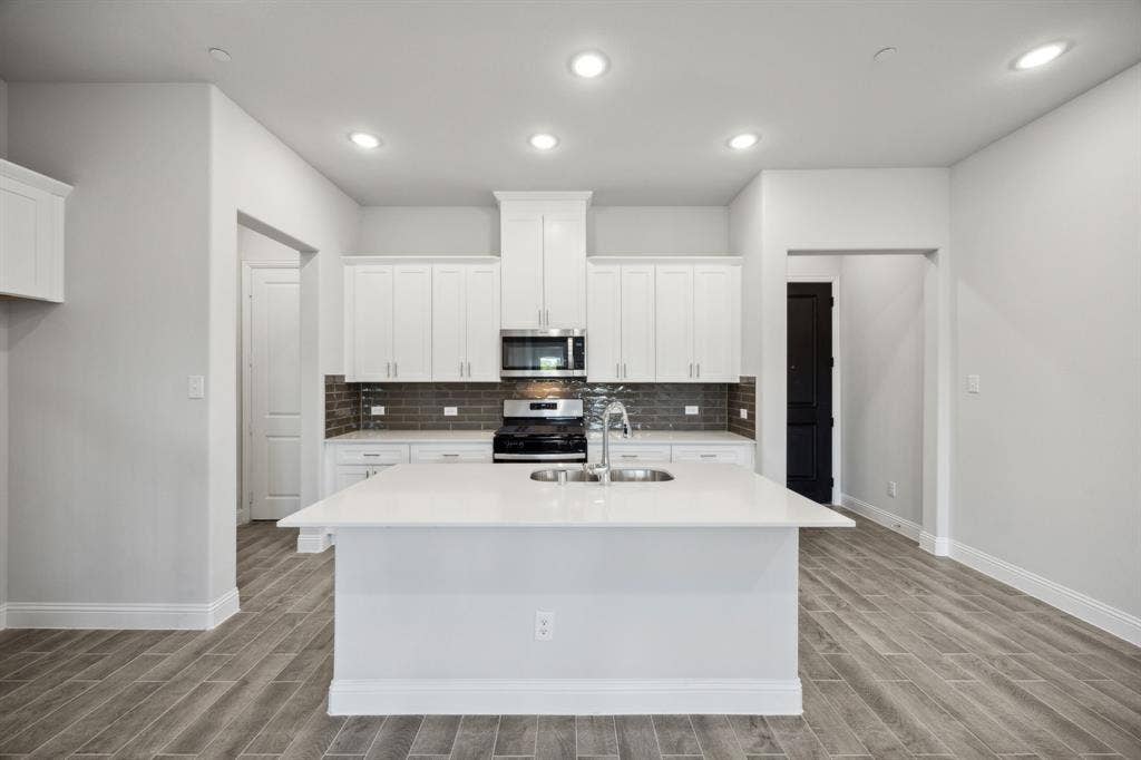 924 Heart Reef Road, Plano, TX 75075 Representative Photo – Not Actual Home