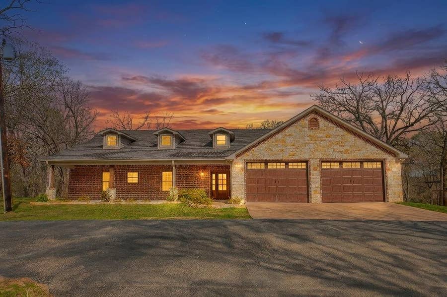 Property photo for 22782 N US Highway 69, Mineola, TX