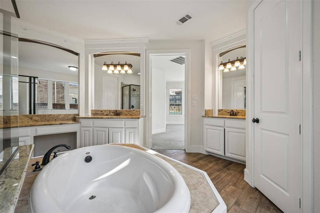 2156 Alcove Drive, Frisco, TX 75034 2156 Alcove Drive, Frisco, TX 75034