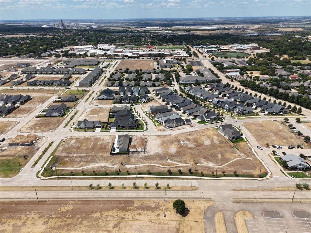 950 Alex Lane, Midlothian, TX 76065 950 Alex Lane, Midlothian, TX 76065