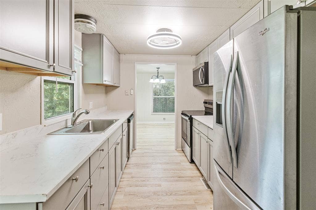 110 W Shadowwood Street, Gun Barrel City, TX 75156 110 W Shadowwood Street, Gun Barrel City, TX 75156