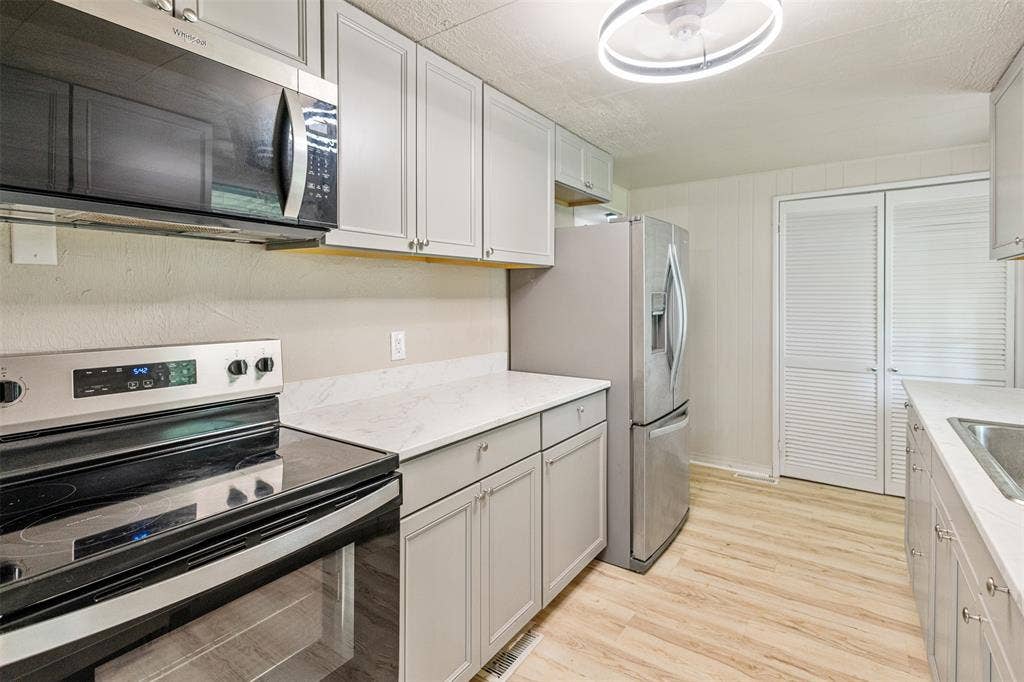 110 W Shadowwood Street, Gun Barrel City, TX 75156 110 W Shadowwood Street, Gun Barrel City, TX 75156