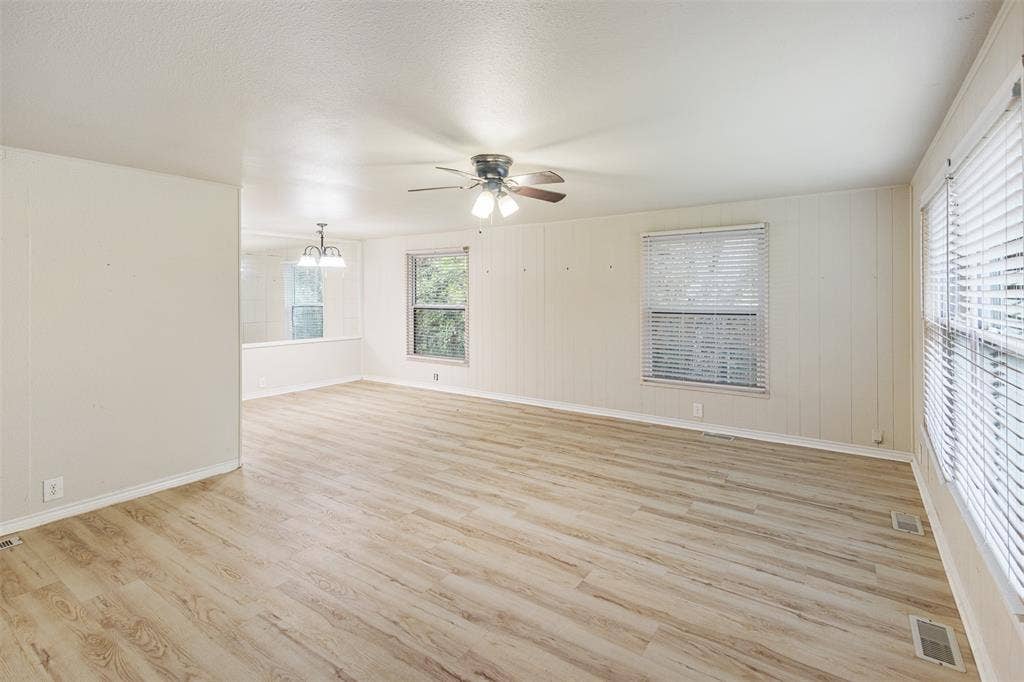 110 W Shadowwood Street, Gun Barrel City, TX 75156 110 W Shadowwood Street, Gun Barrel City, TX 75156
