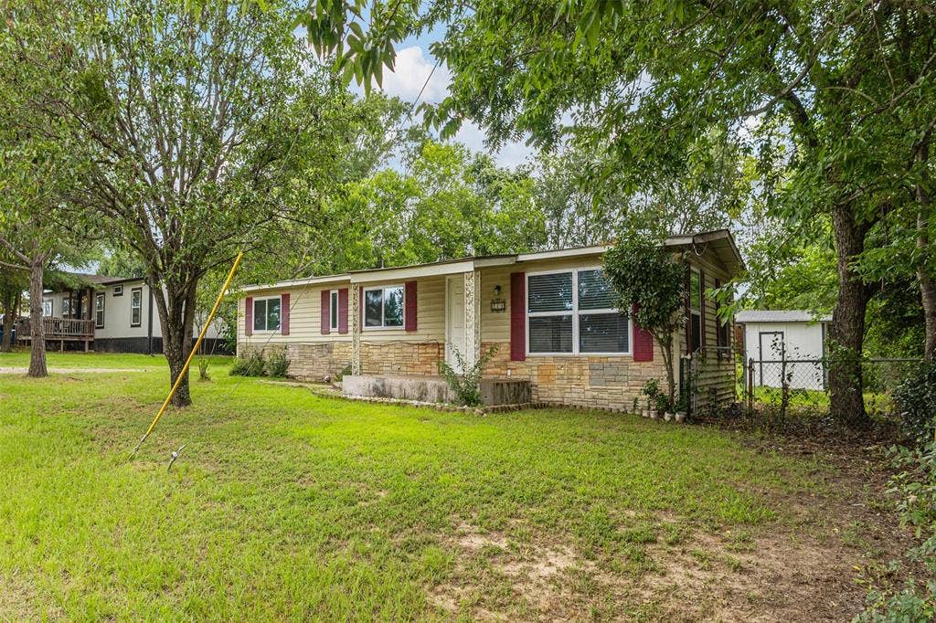 110 W Shadowwood Street, Gun Barrel City, TX 75156 110 W Shadowwood Street, Gun Barrel City, TX 75156