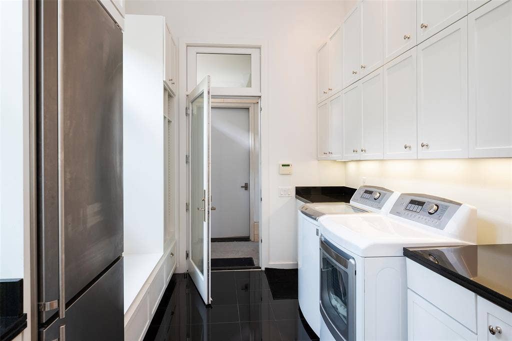 6215 Norway Road, Dallas, TX 75230 6215 Norway Road, Dallas, TX 75230
