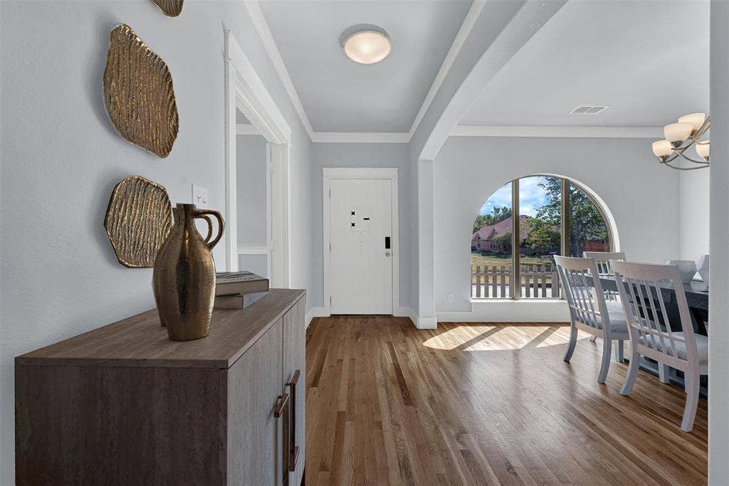 549 N Johnson Street, McKinney, TX 75069 549 N Johnson Street, McKinney, TX 75069