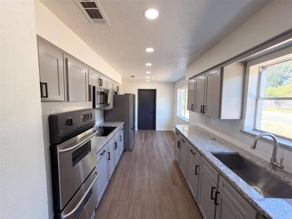 1329 Wellington Drive, Denton, TX 76209