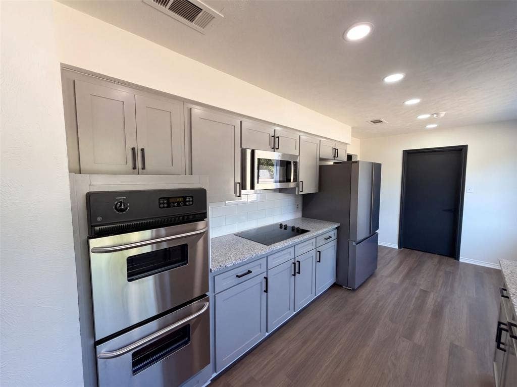 1329 Wellington Drive, Denton, TX 76209