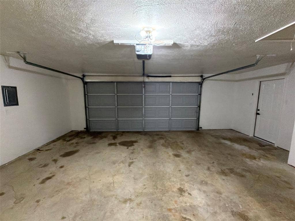1329 Wellington Drive, Denton, TX 76209