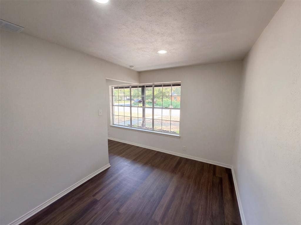 1329 Wellington Drive, Denton, TX 76209