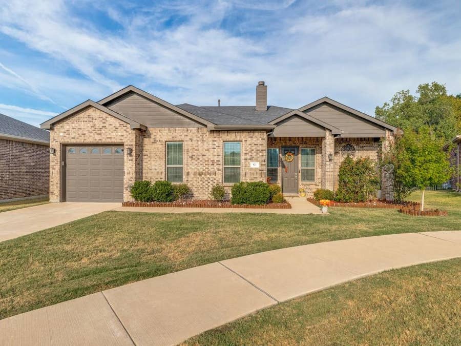 Property photo for 921 Hearthside Way, McKinney, TX