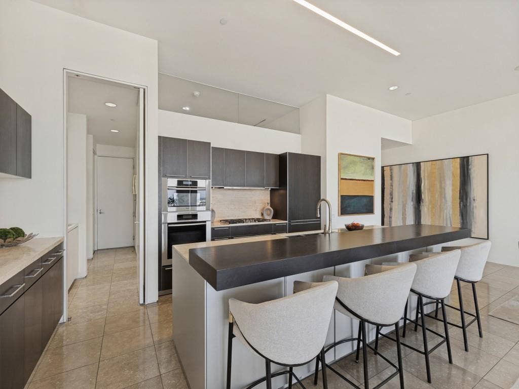 1717 Arts Plaza, #1804, Dallas, TX 75201