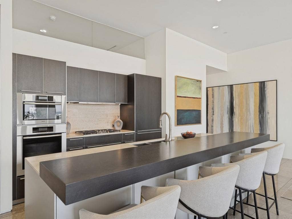 1717 Arts Plaza, #1804, Dallas, TX 75201