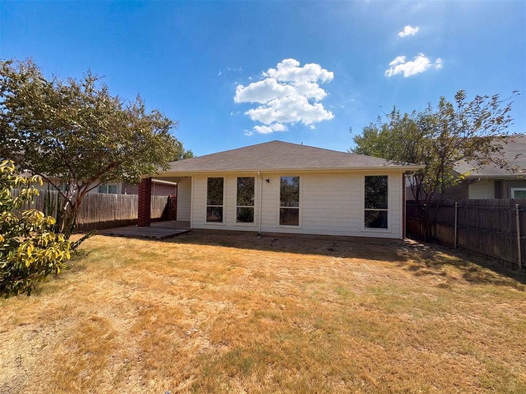 2617 Silver Hill Drive, Fort Worth, TX 76131