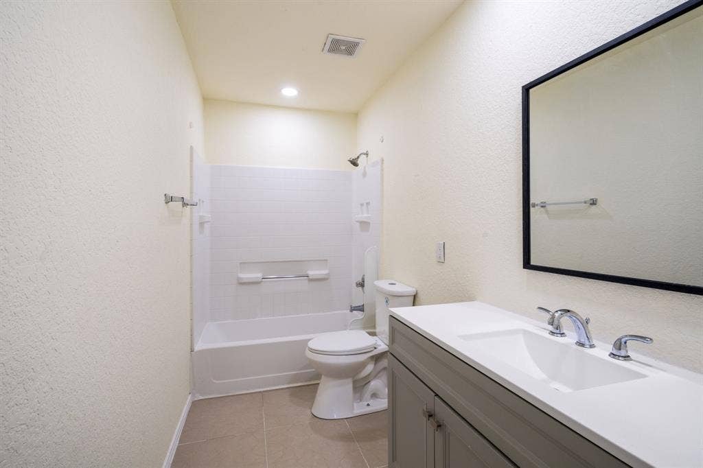 2456 Arroyo Springs Drive, Grand Prairie, TX 75052