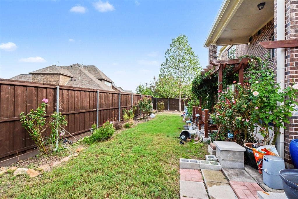 11334 Barcelona Lane, Frisco, TX 75035 11334 Barcelona Lane, Frisco, TX 75035