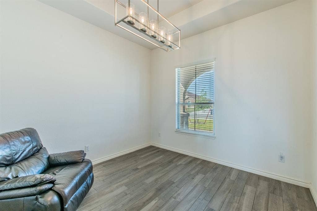 2410 SANDPIPER Drive, Killeen, TX 76542 2410 SANDPIPER Drive, Killeen, TX 76542