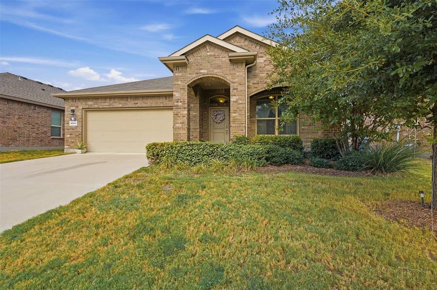 Property photo for 9024 Pearfield Road, Fort Worth, TX