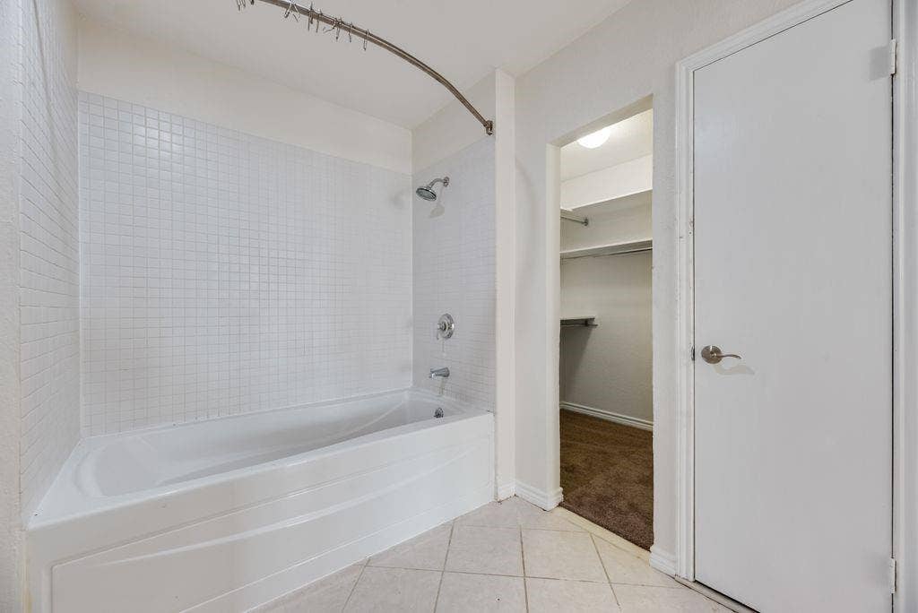 817 Pavillion Street, #101, Dallas, TX 75204 817 Pavillion Street, #101, Dallas, TX 75204