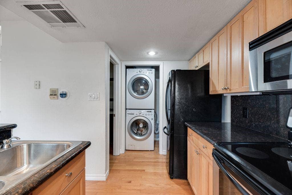 817 Pavillion Street, #101, Dallas, TX 75204 817 Pavillion Street, #101, Dallas, TX 75204