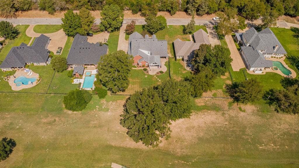233 Winged Foot, Hideaway, TX 75771 233 Winged Foot, Hideaway, TX 75771