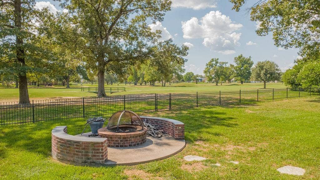 233 Winged Foot, Hideaway, TX 75771 233 Winged Foot, Hideaway, TX 75771