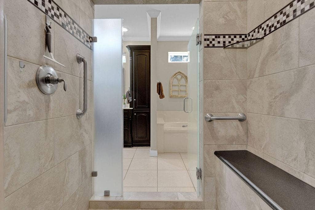 233 Winged Foot, Hideaway, TX 75771 233 Winged Foot, Hideaway, TX 75771