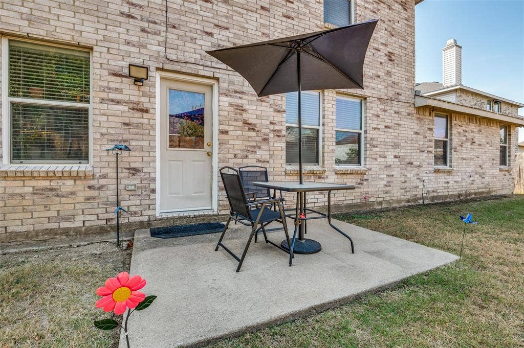 2120 W Grove Lane, Grand Prairie, TX 75052 2120 W Grove Lane, Grand Prairie, TX 75052