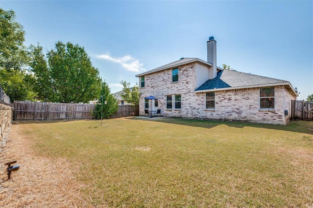 2120 W Grove Lane, Grand Prairie, TX 75052 2120 W Grove Lane, Grand Prairie, TX 75052