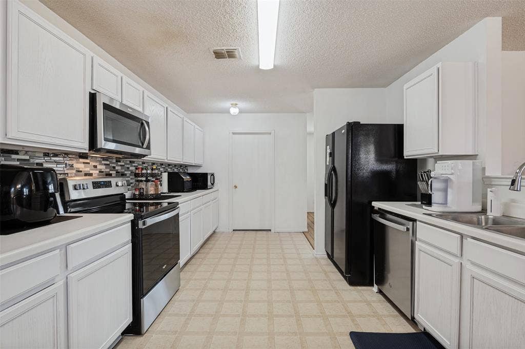 2120 W Grove Lane, Grand Prairie, TX 75052 2120 W Grove Lane, Grand Prairie, TX 75052