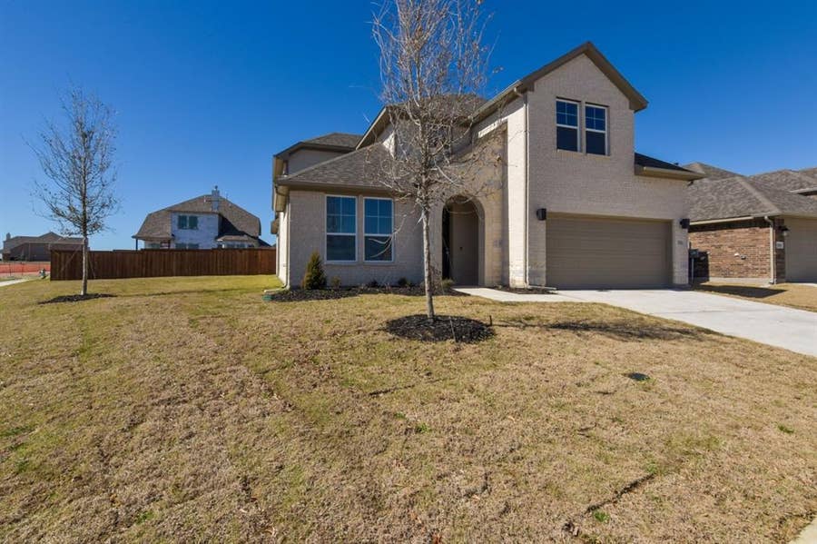 Property photo for 5501 Crestview Drive, Celina, TX