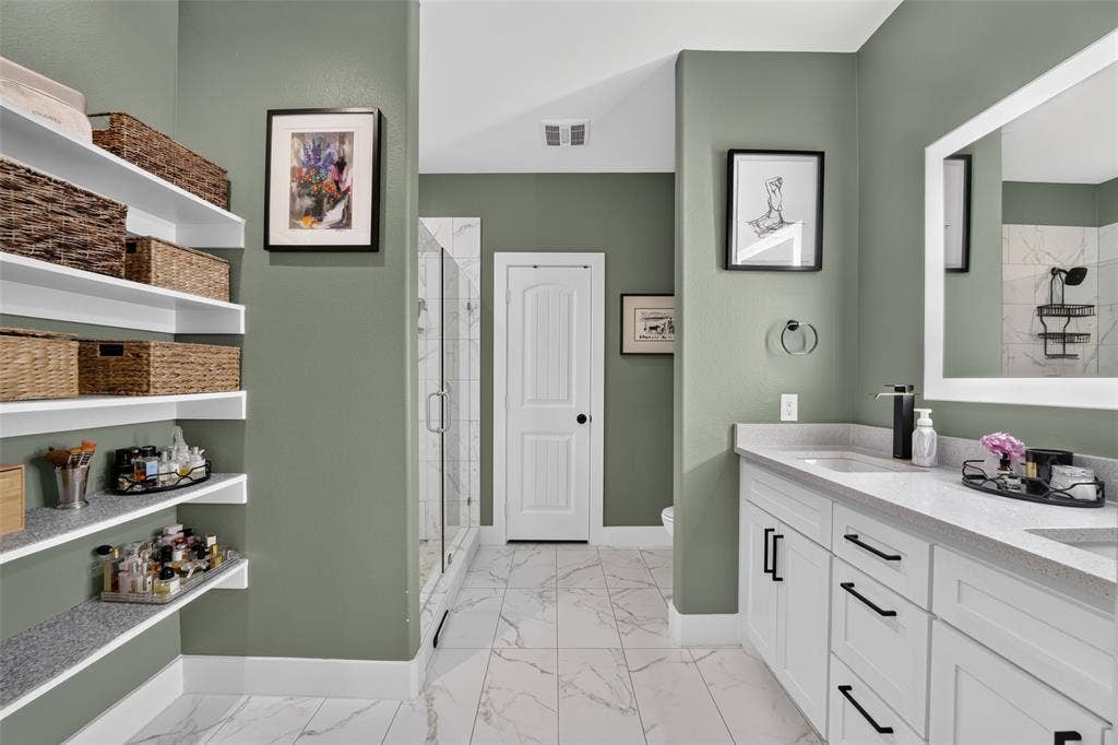 4211 S Denley Drive, Dallas, TX 75216 4211 S Denley Drive, Dallas, TX 75216