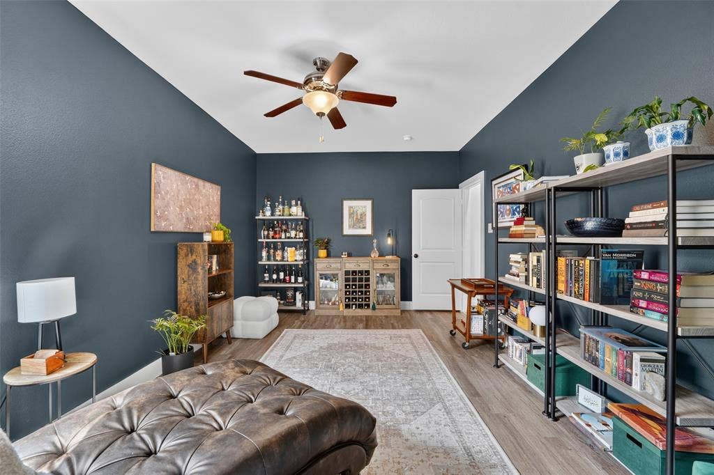 4211 S Denley Drive, Dallas, TX 75216 4211 S Denley Drive, Dallas, TX 75216