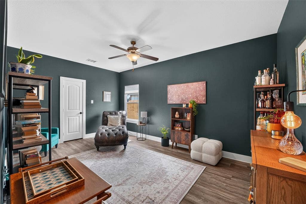 4211 S Denley Drive, Dallas, TX 75216 4211 S Denley Drive, Dallas, TX 75216