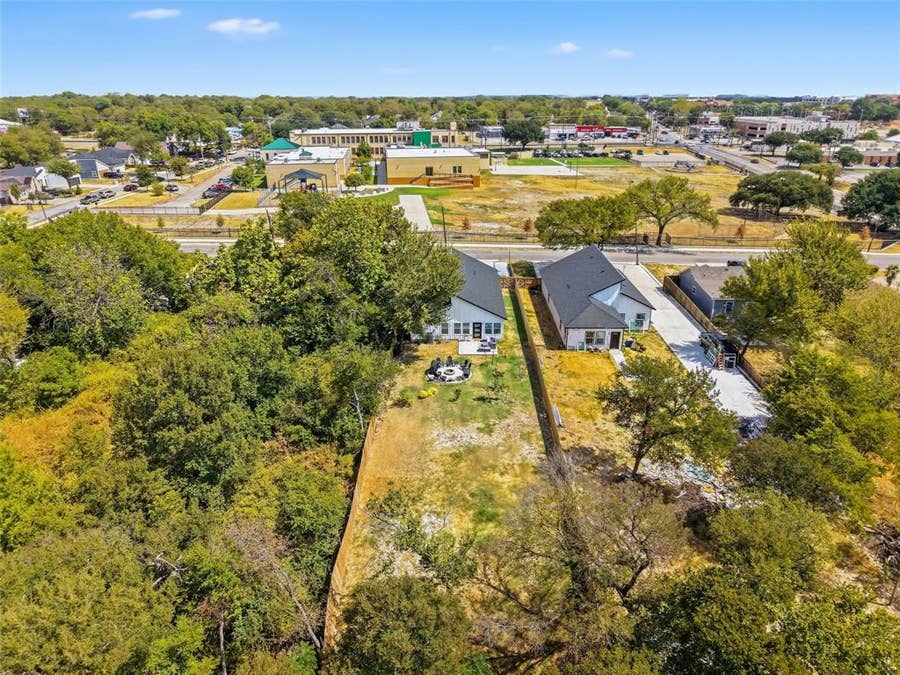 Property photo for 4211 S Denley Drive, Dallas, TX