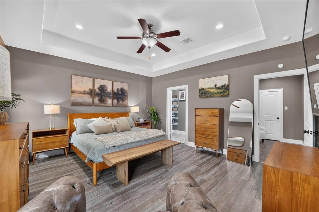 4211 S Denley Drive, Dallas, TX 75216 4211 S Denley Drive, Dallas, TX 75216