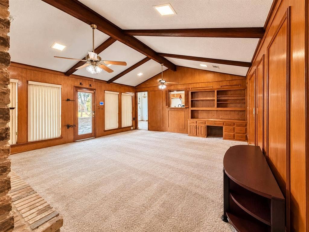 1128 Post Oak Lane, DeSoto, TX 75115 1128 Post Oak Lane, DeSoto, TX 75115