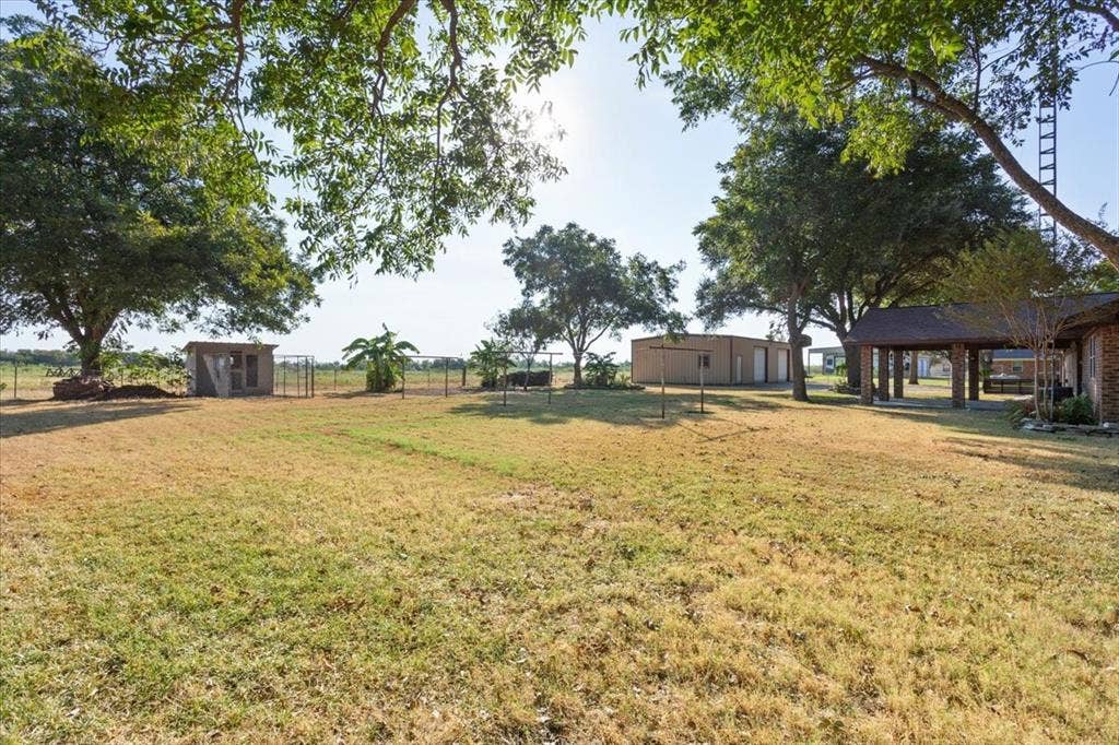 670 Berger Road, West, TX 76691 670 Berger Road, West, TX 76691
