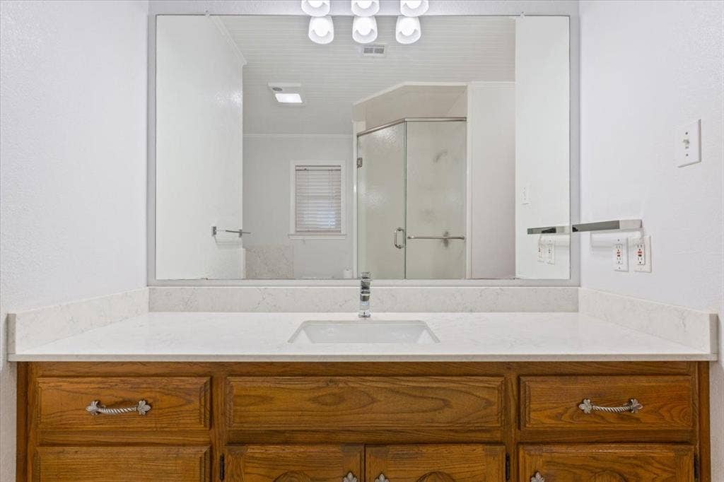 670 Berger Road, West, TX 76691 670 Berger Road, West, TX 76691