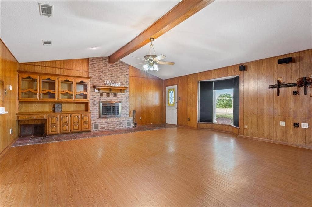 670 Berger Road, West, TX 76691 670 Berger Road, West, TX 76691