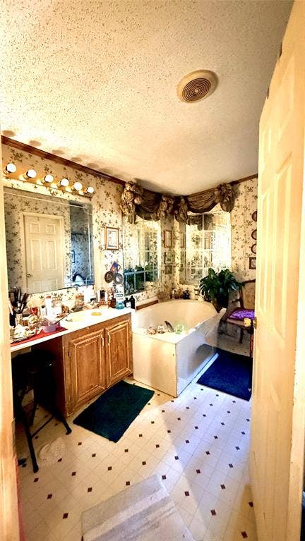 136 Bent Tree Circle, Eustace, TX 75124 136 Bent Tree Circle, Eustace, TX 75124