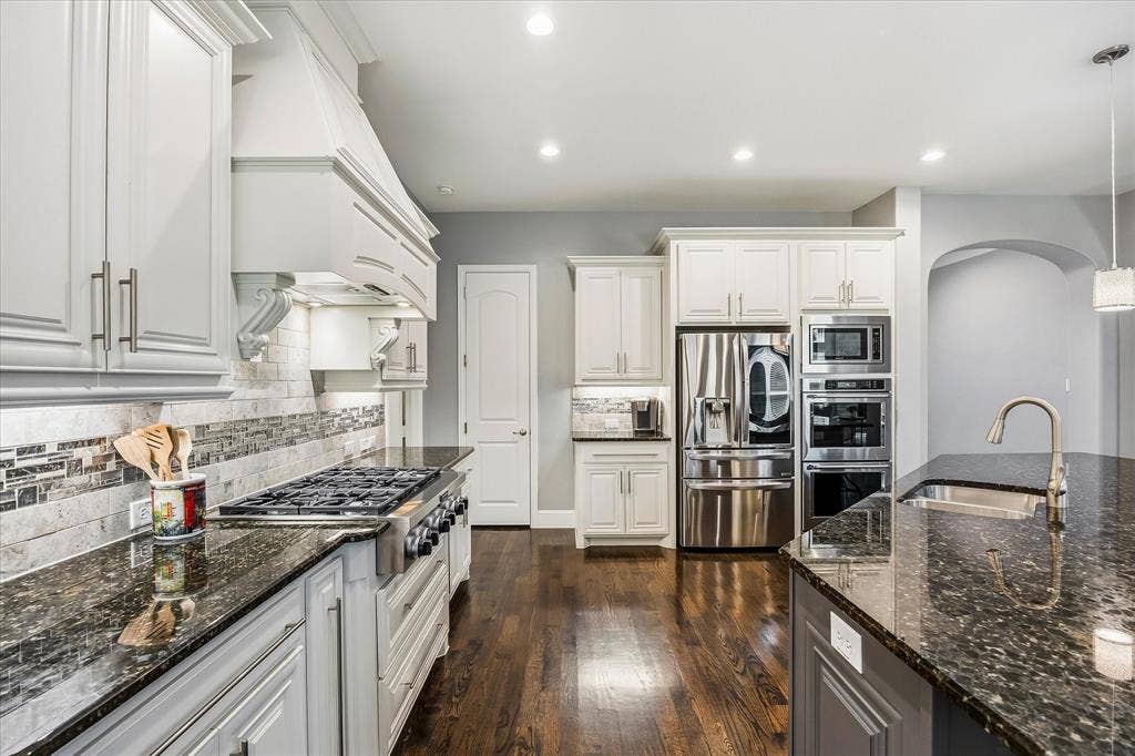 2355 Cutting Horse Trail, Frisco, TX 75036
