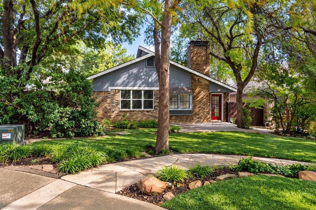 2713 Belmeade Drive, Carrollton, TX 75006 Back of the home from the greenbelt.